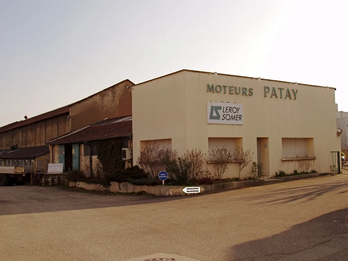 Les anciennes usines Patay