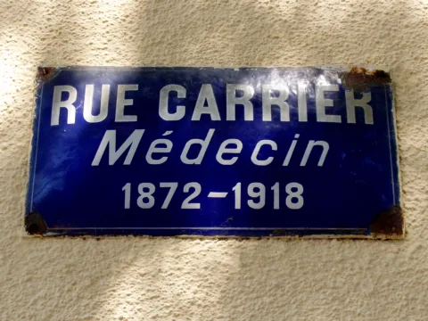 Plaque de rue dédiée à Georges Carrier