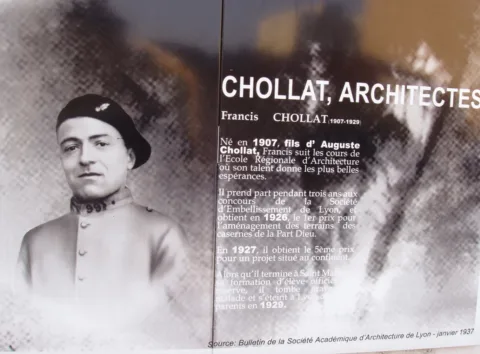 Panneau à la mémoire de Francis Chollat