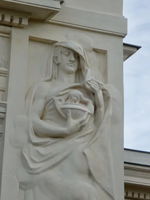 Détail de la façade rénovée (3)