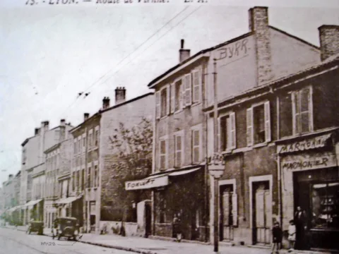 Route de Vienne, emplacement de l'ancien café Fonlupt - 1930-1940