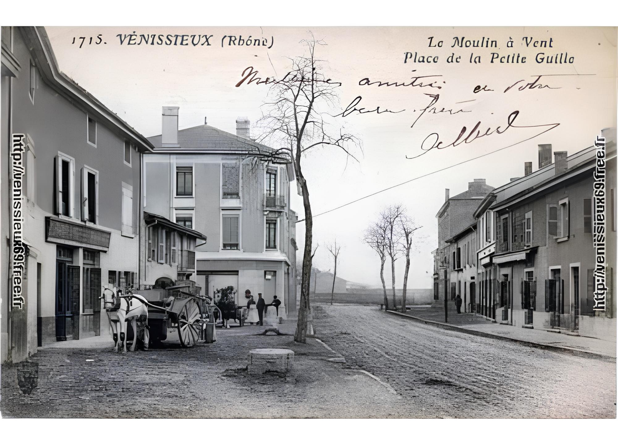 photo ancienne : angle de la la rue du Moulin à Vent et de l'avenue de Pressensé