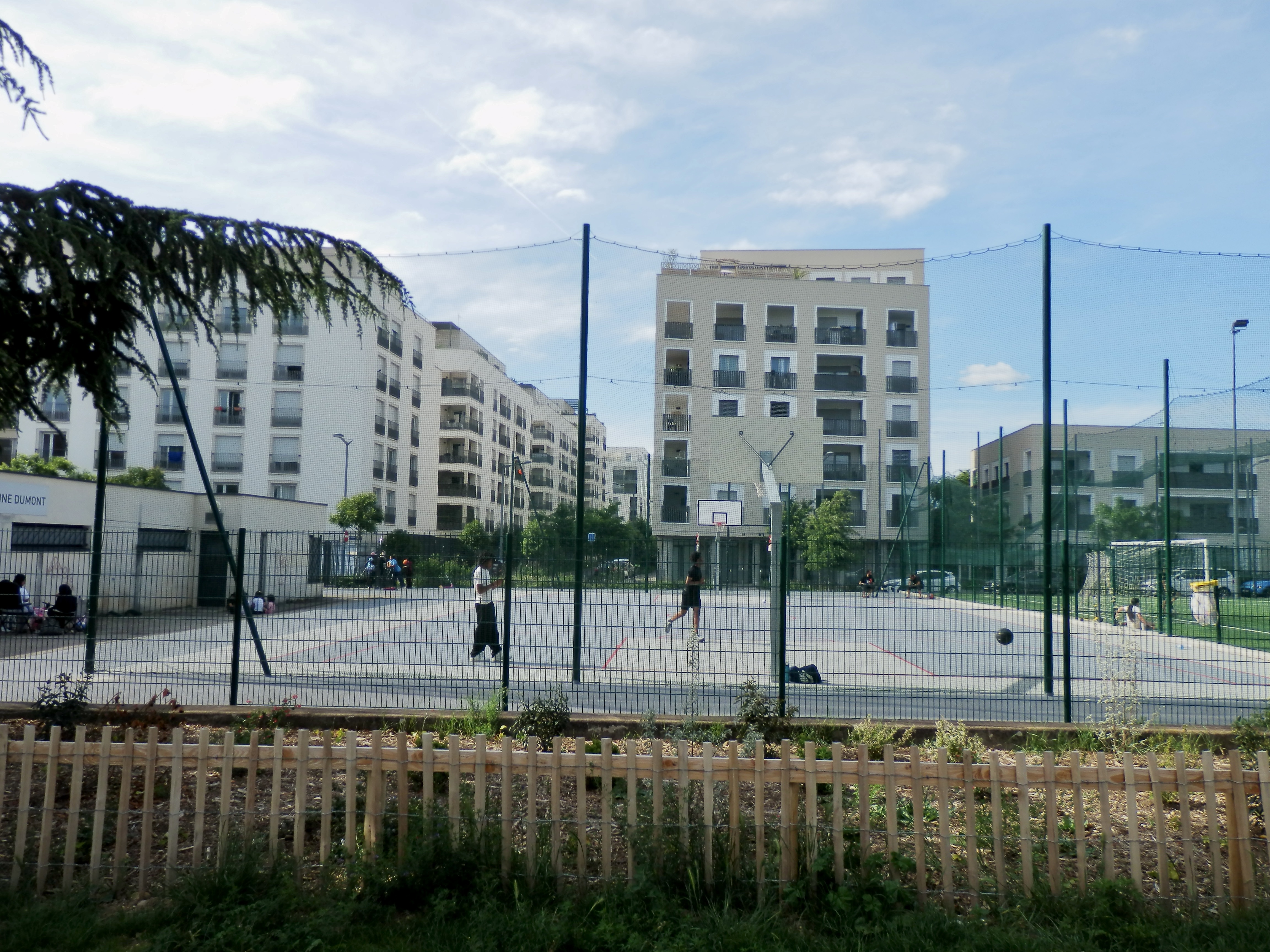Le terrain de basket 2026