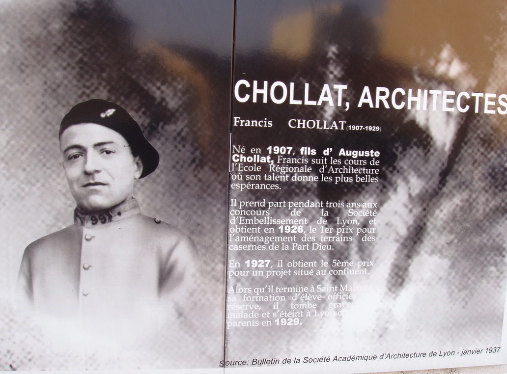 Panneau à la mémoire de Francis Chollat