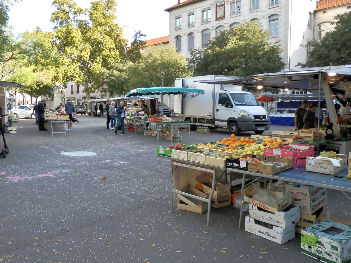 Le marché de la place Belleville
