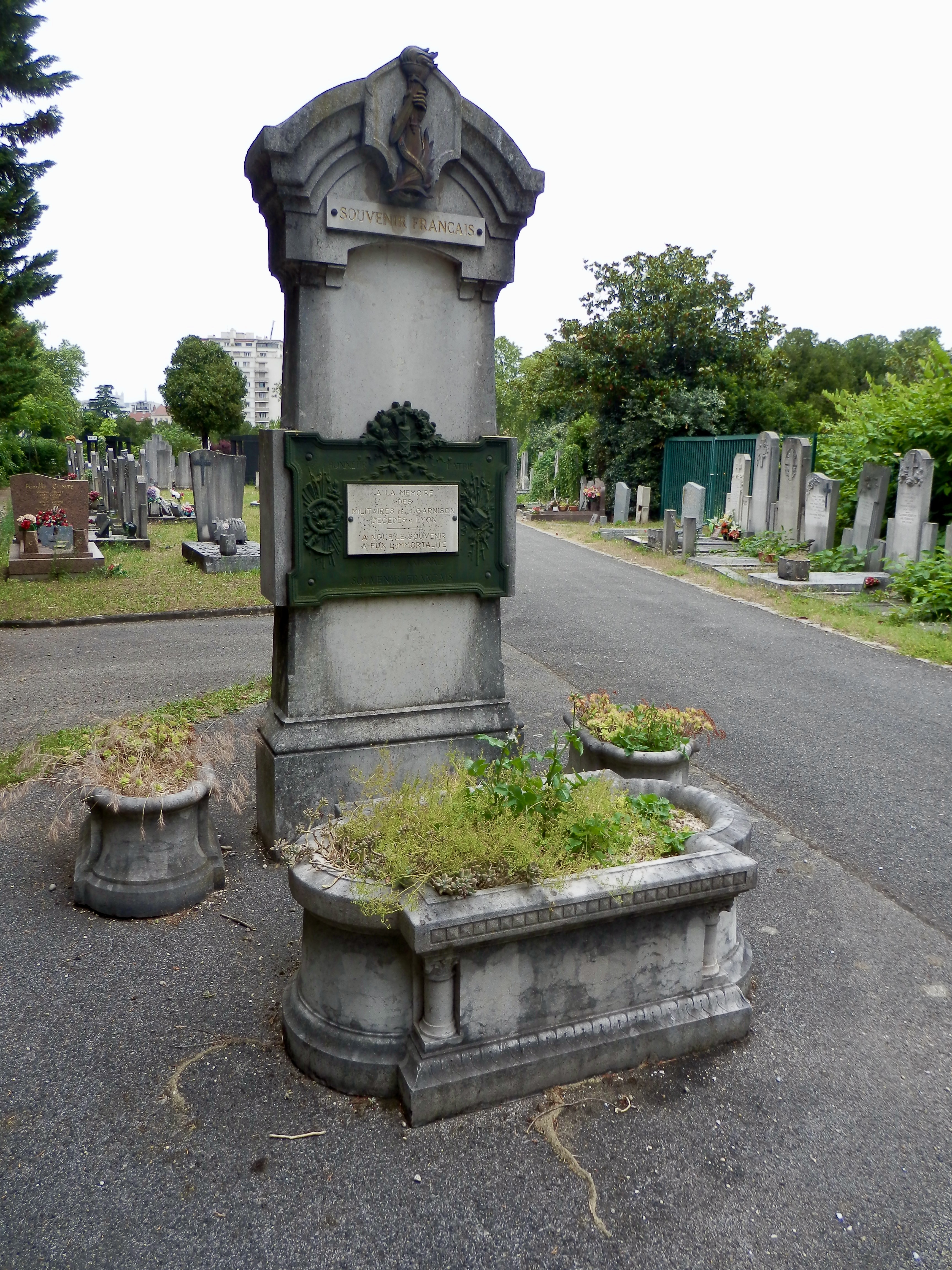 Monument aux Morts de la garnison de Lyon