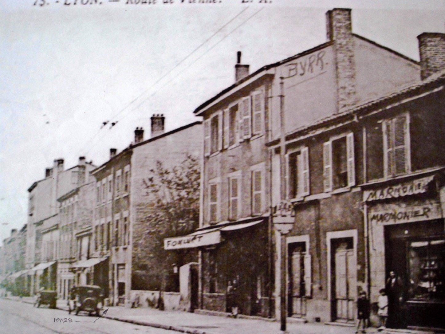 Route de Vienne, emplacement de l'ancien café Fonlupt - 1930-1940